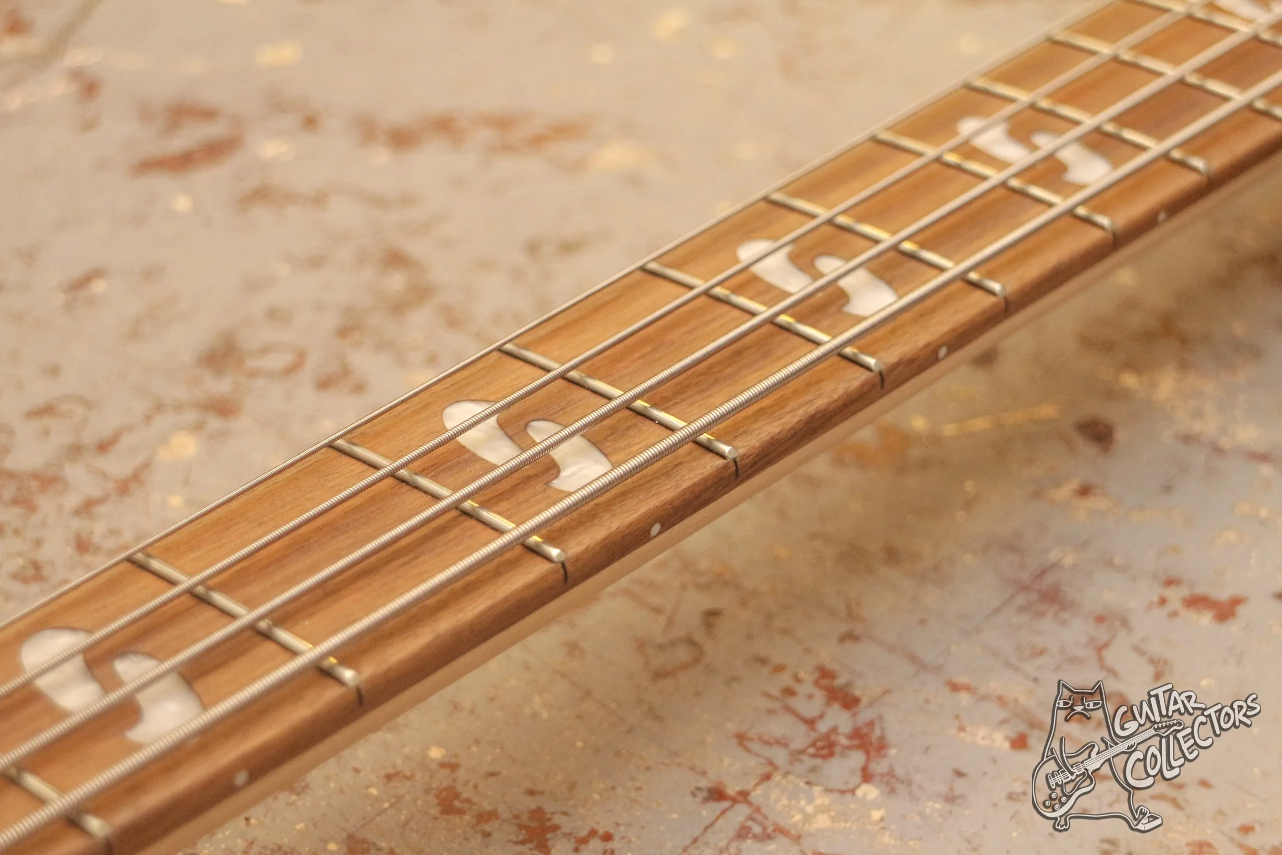 Harley Benton B-450 Bass