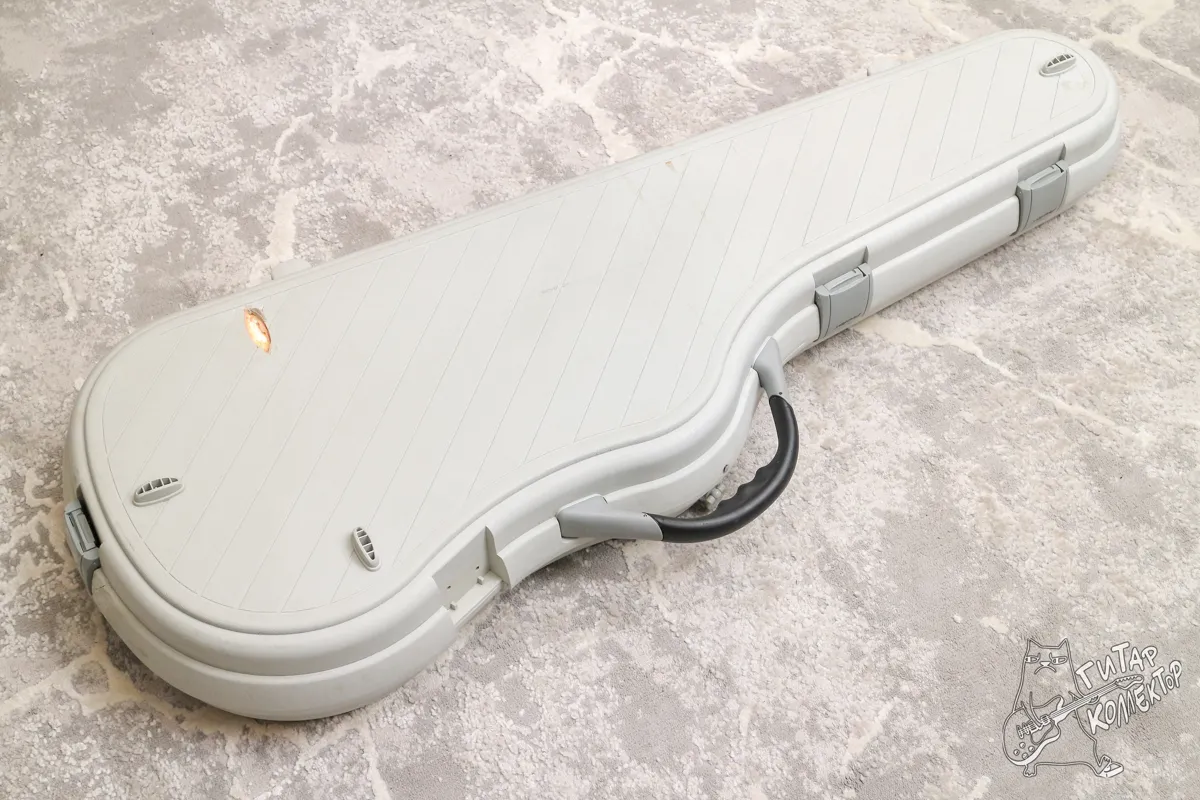 Prefox CE101G Кейс для Электрогитары Strat Tele