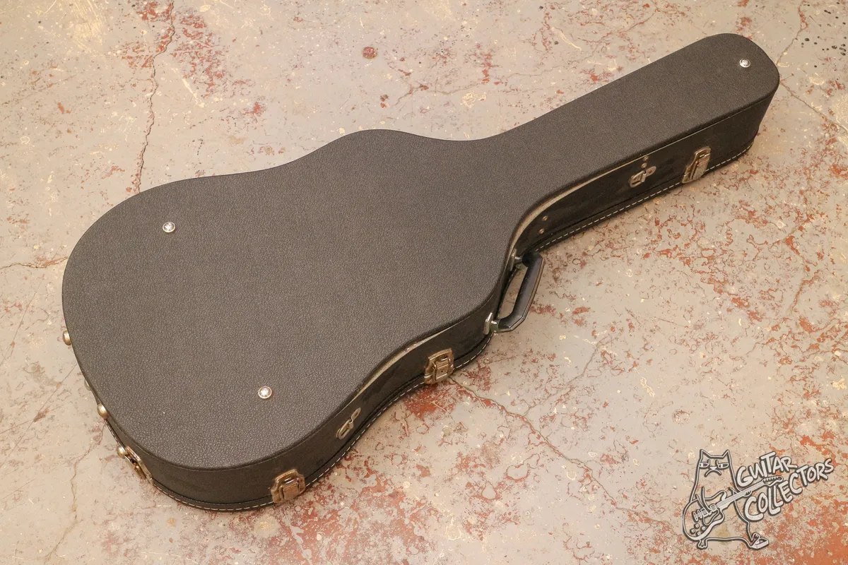 Takamine кейс для акустической гитары Japan