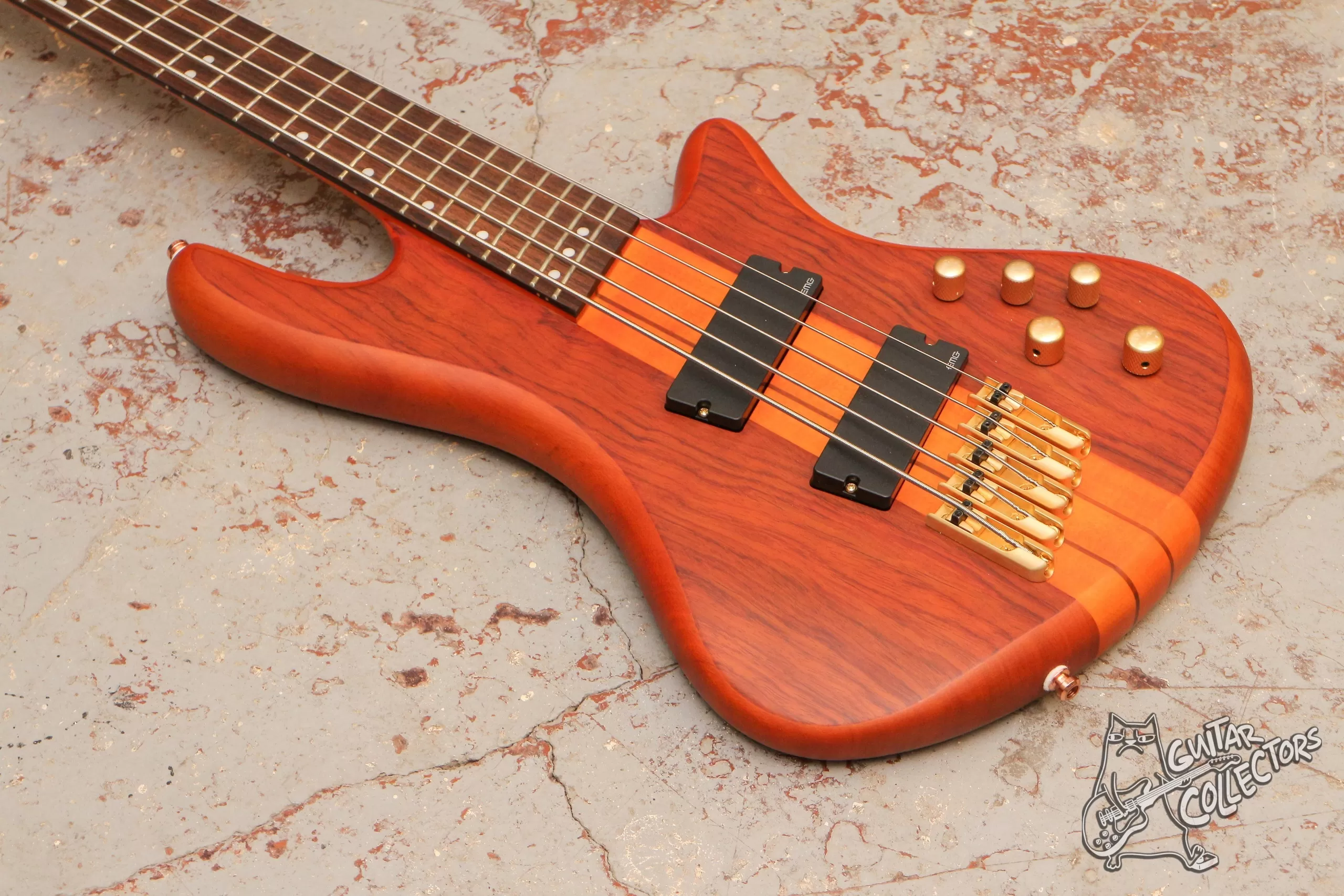 Schecter Stiletto Studio-5 Multi-Scale Bass Honey Satin