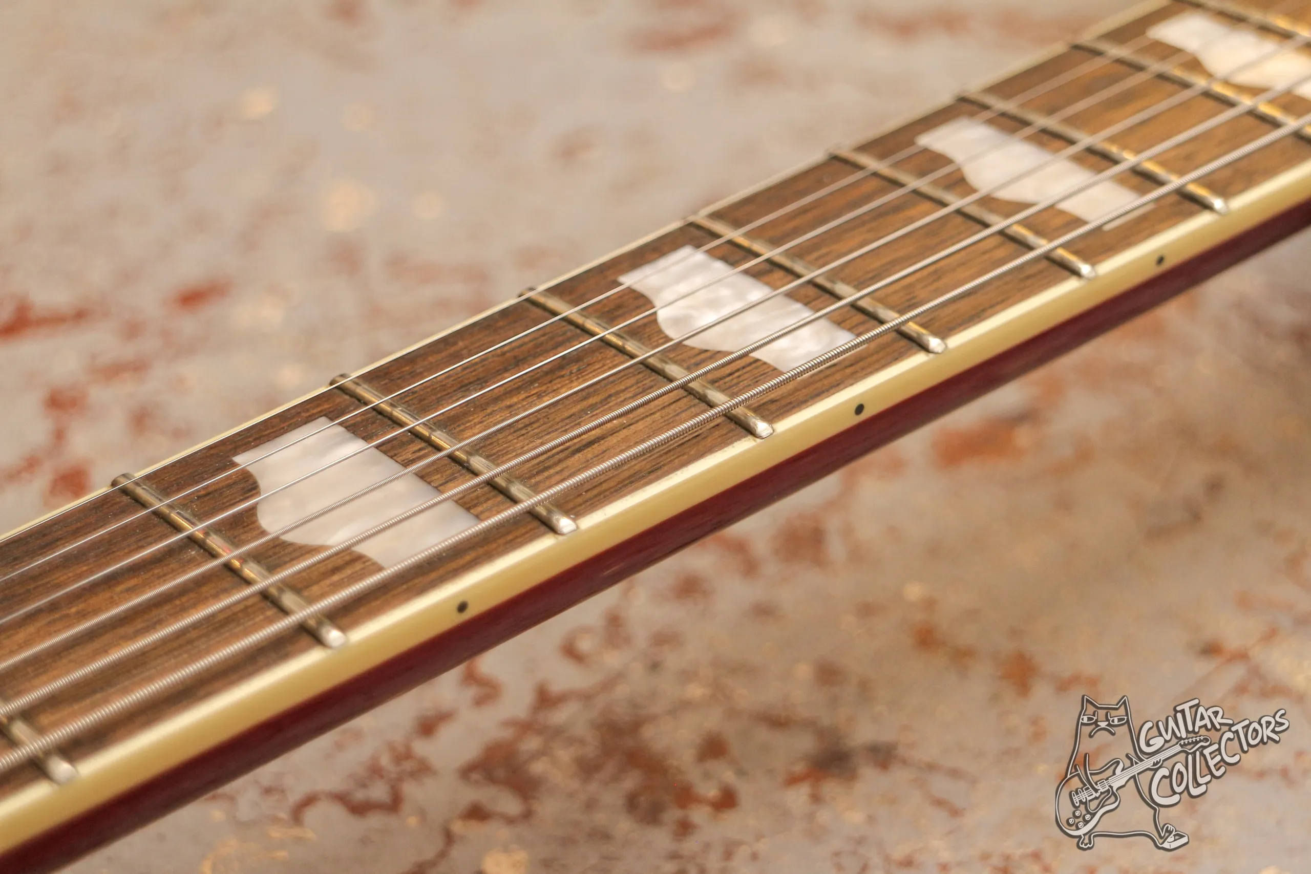 Gretsch G2420T Streamliner Hollow Body Candy Apple Red