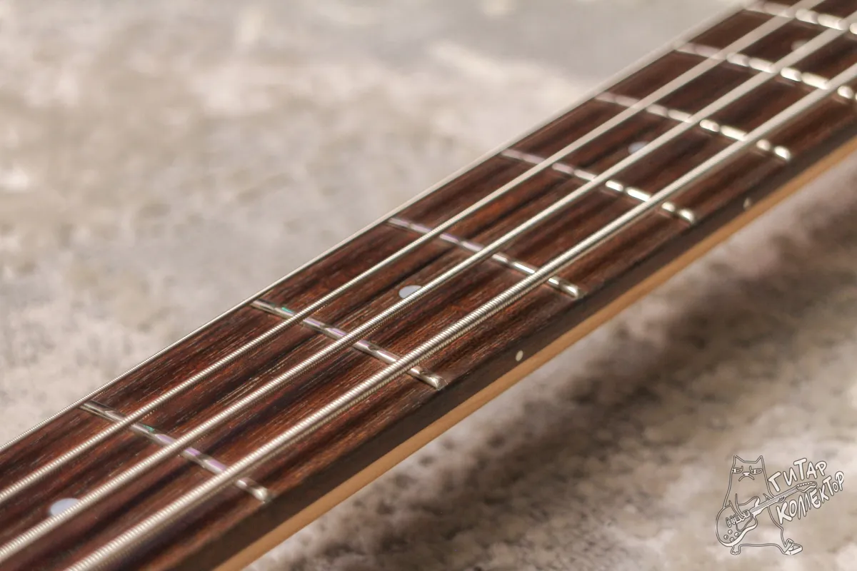 Yamaha TRBX 304 Bass White