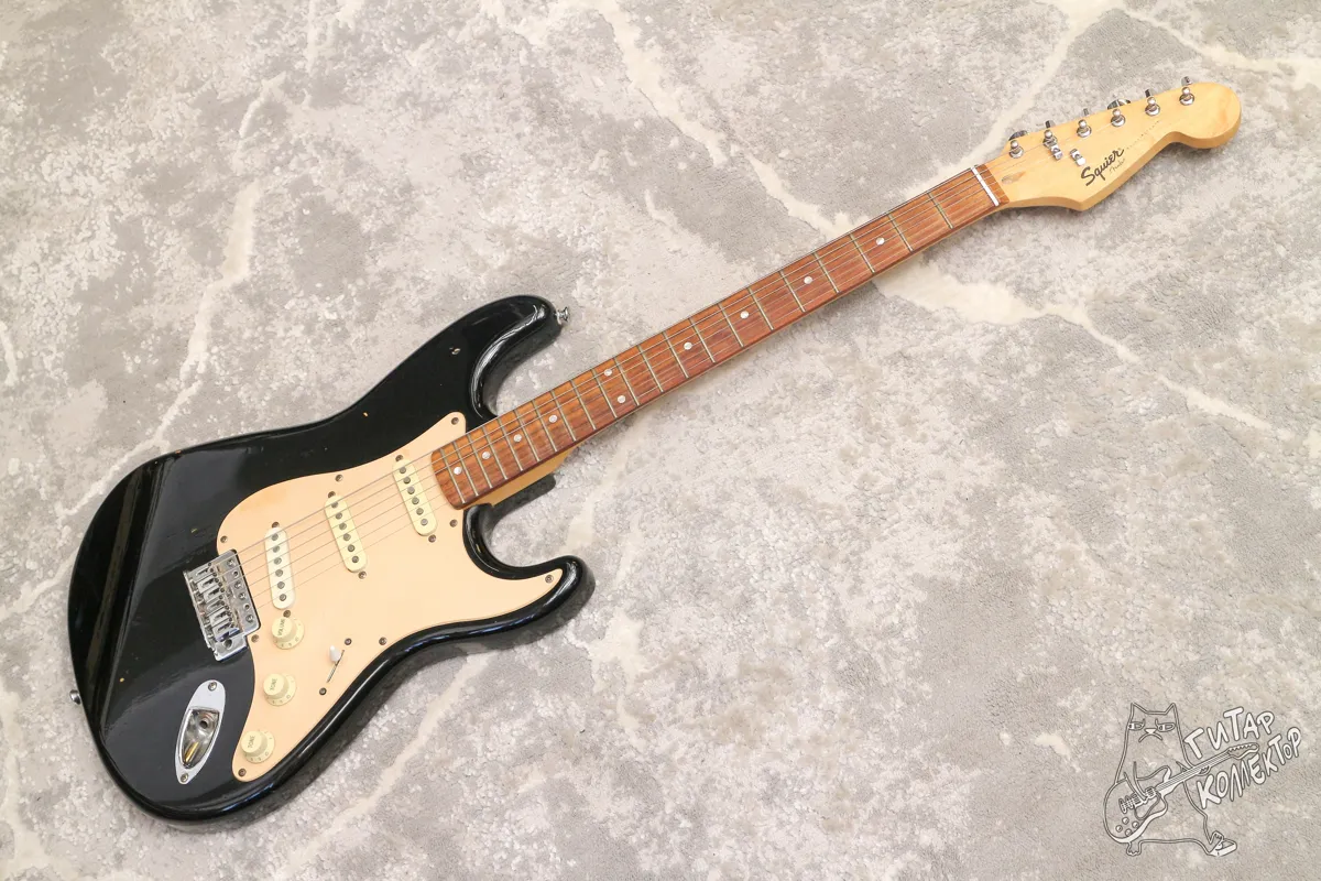 Squier Bullet Stratocaster Black