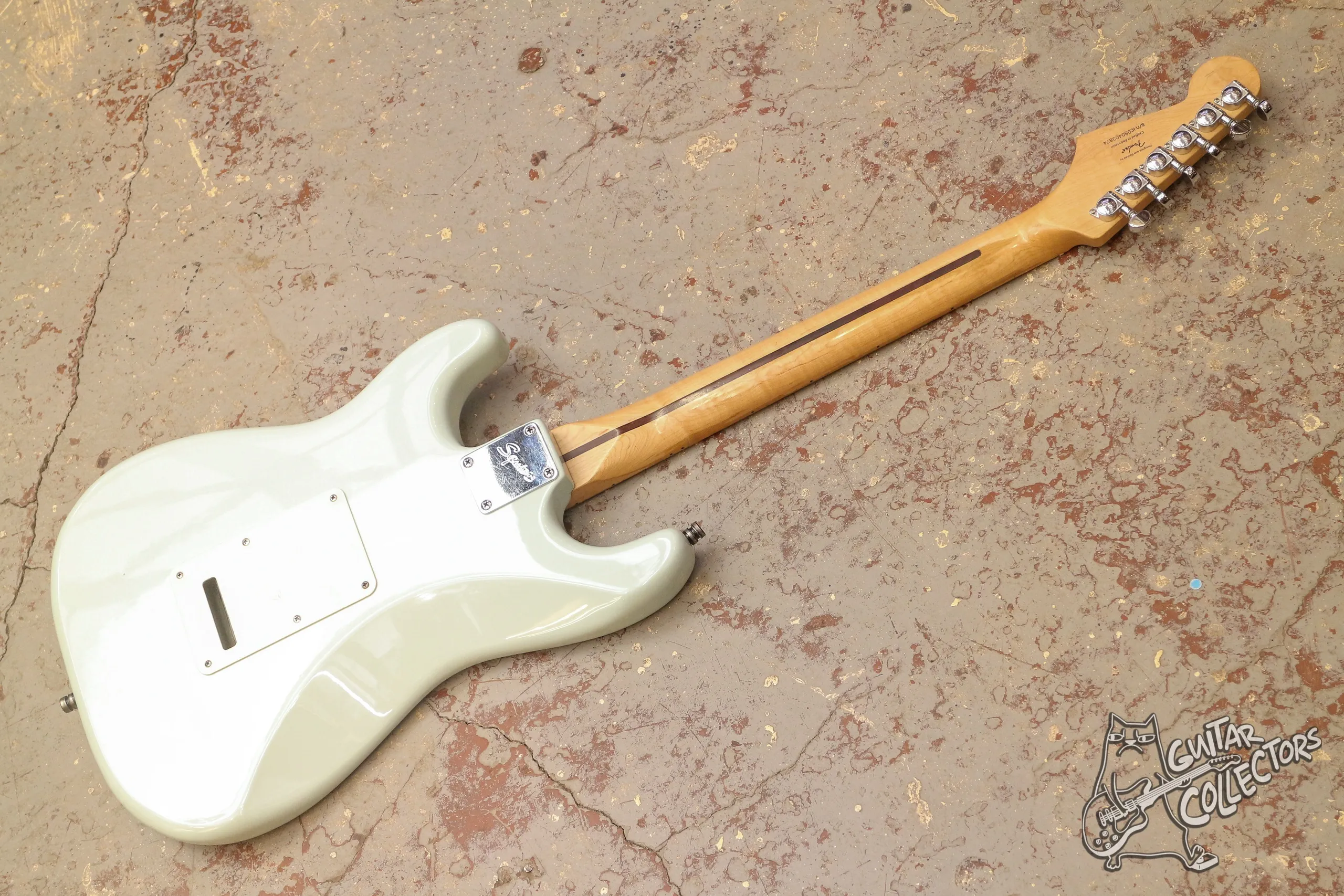 Squier Deluxe Stratocaster MN Daphne Blue