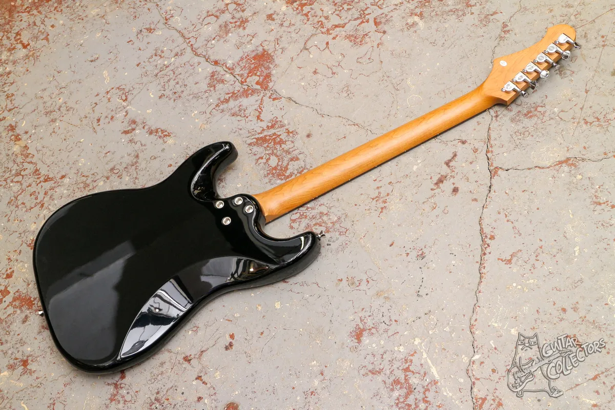 JET JS-400 HT BK Stratocaster