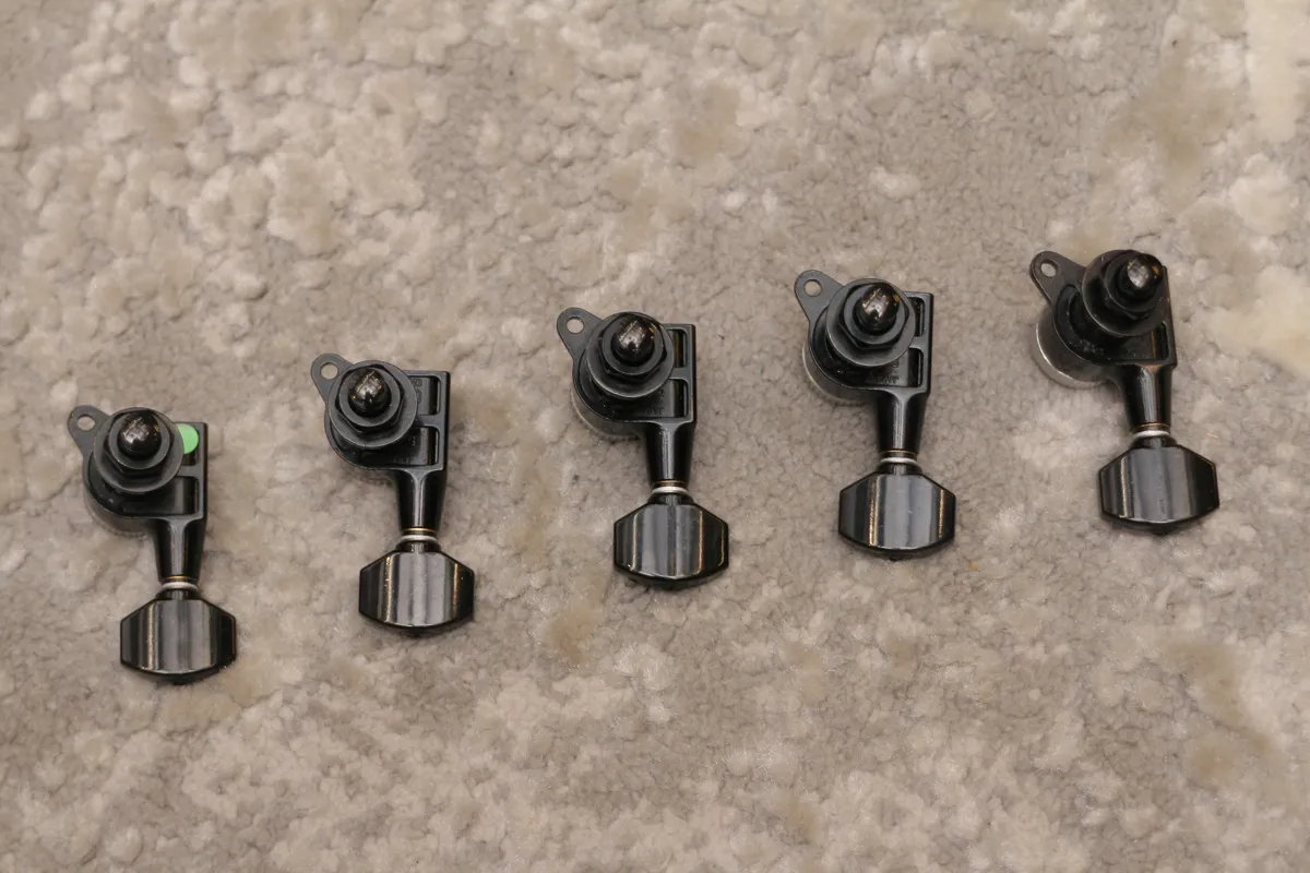 Gotoh MG T Black Локовый Колок 1шт