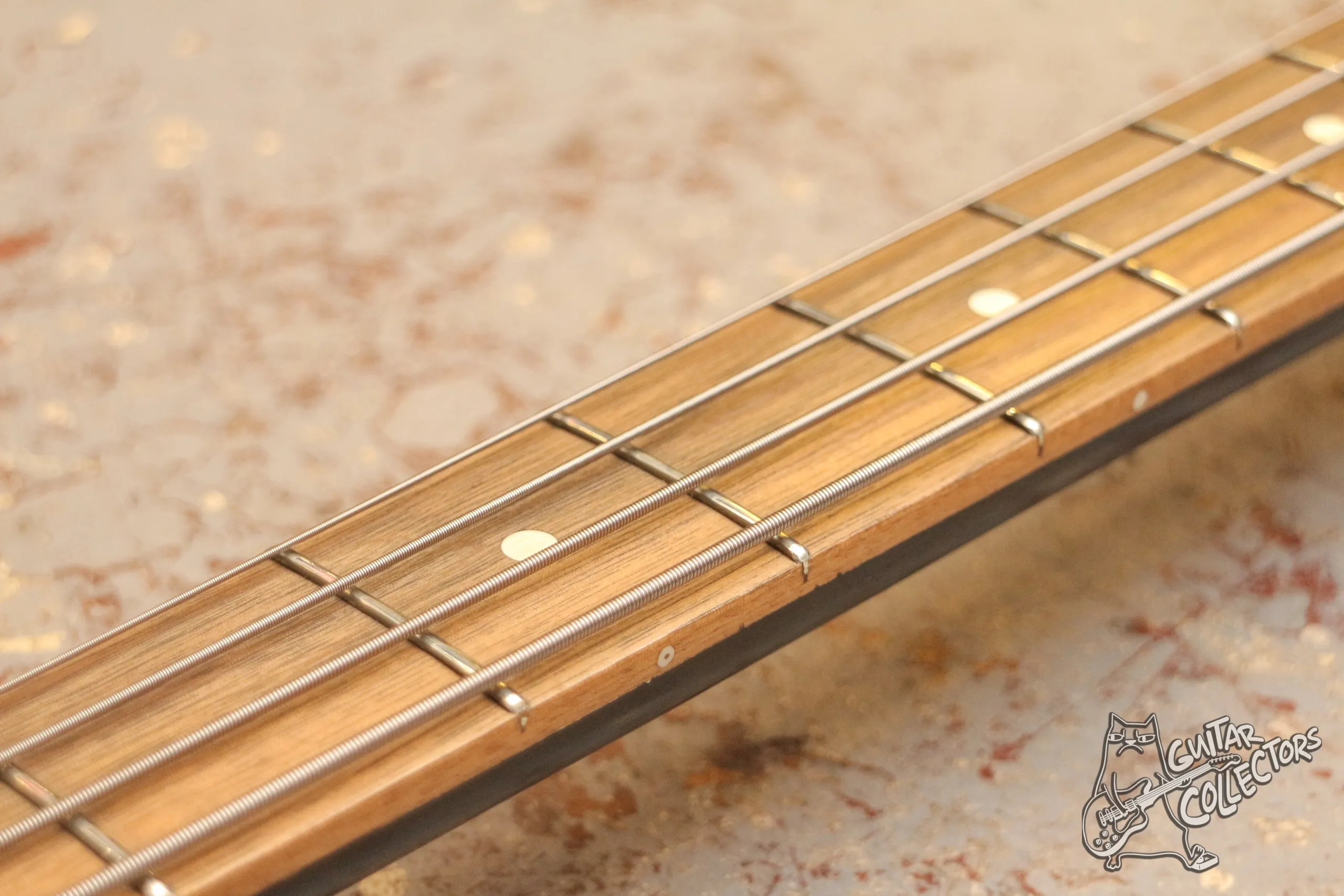 Yamaha Pulser Precision Bass PB 400