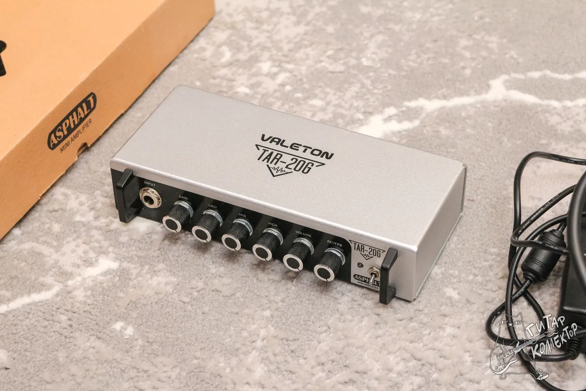 Valeton Asphalt TAR 20 G Guitar Amp Head