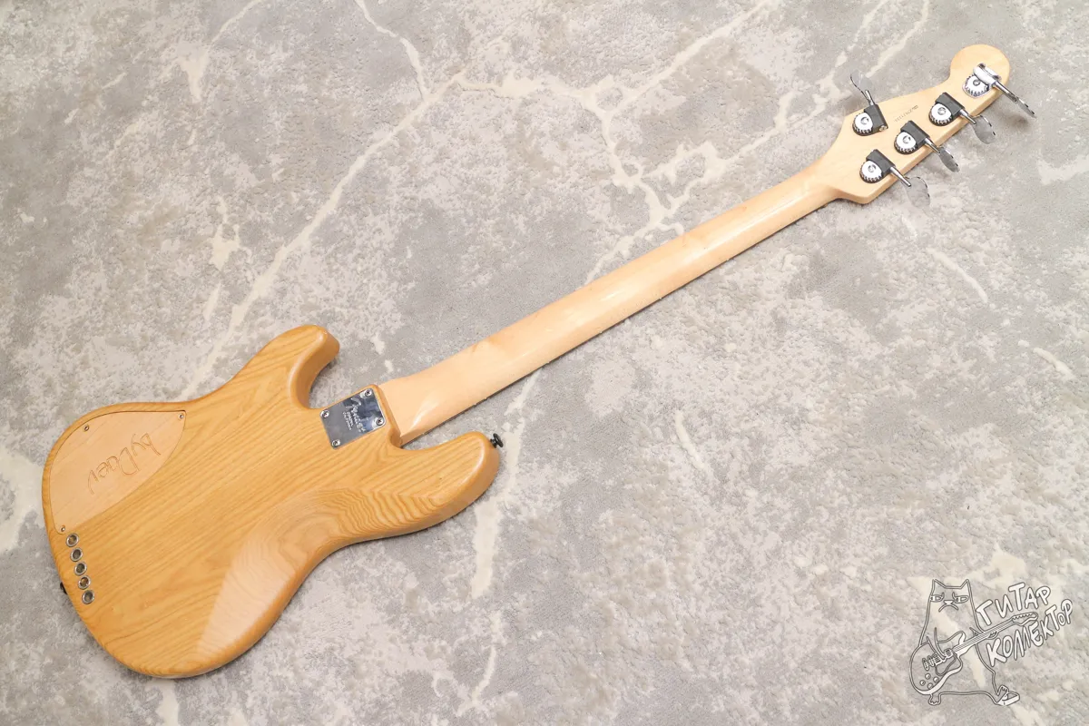 Fender  Daev Jazz Bass V Active 5-Str
